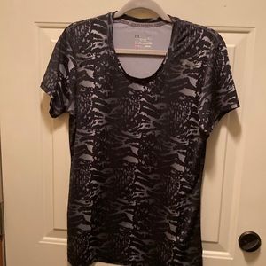 Under Armour animal print tshirt. Black. Size large